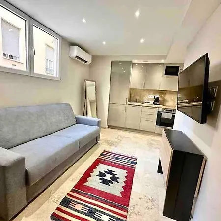 Cosy: 2 Min Train, 10 Min Plage, Clim Apartament *